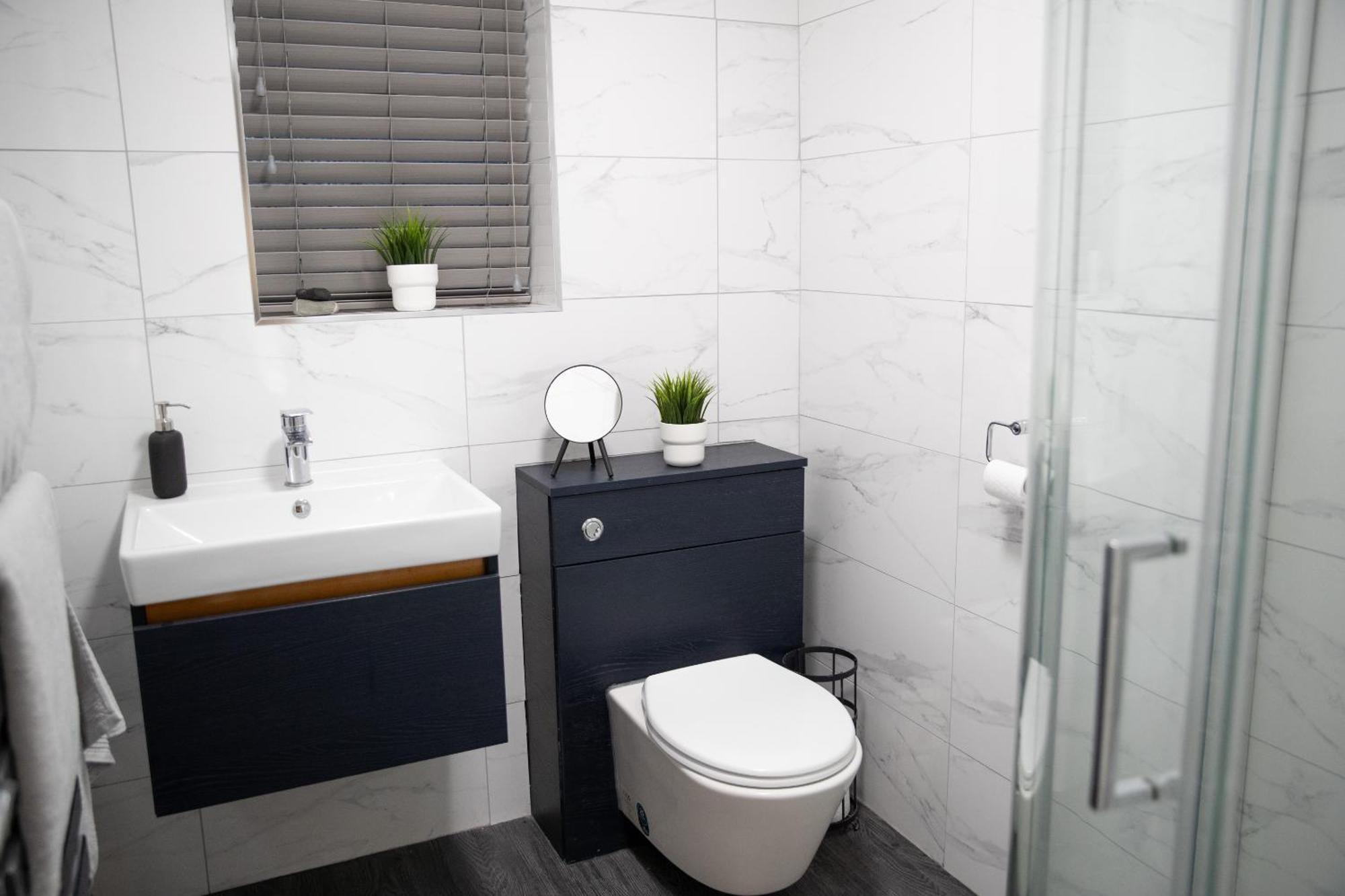 2 Bedroom Property With Free Parking Close To Leeds City Centre ภายนอก รูปภาพ