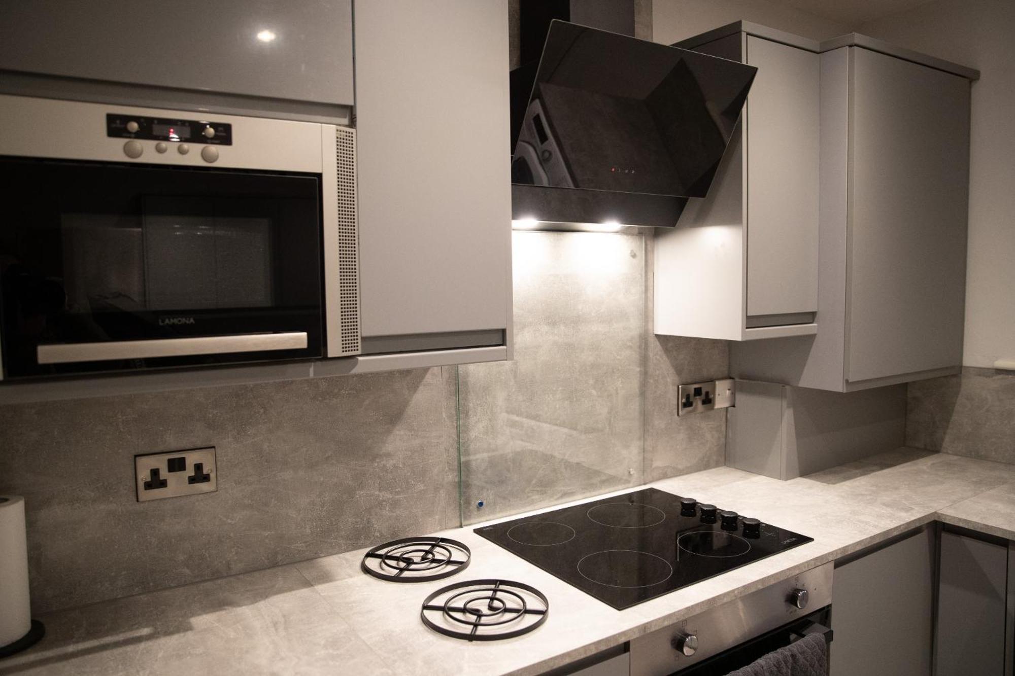 2 Bedroom Property With Free Parking Close To Leeds City Centre ภายนอก รูปภาพ